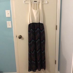 Multicolored maxi